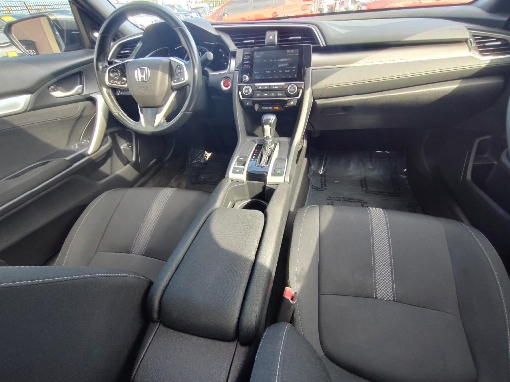 2019 Honda Civic Image 30