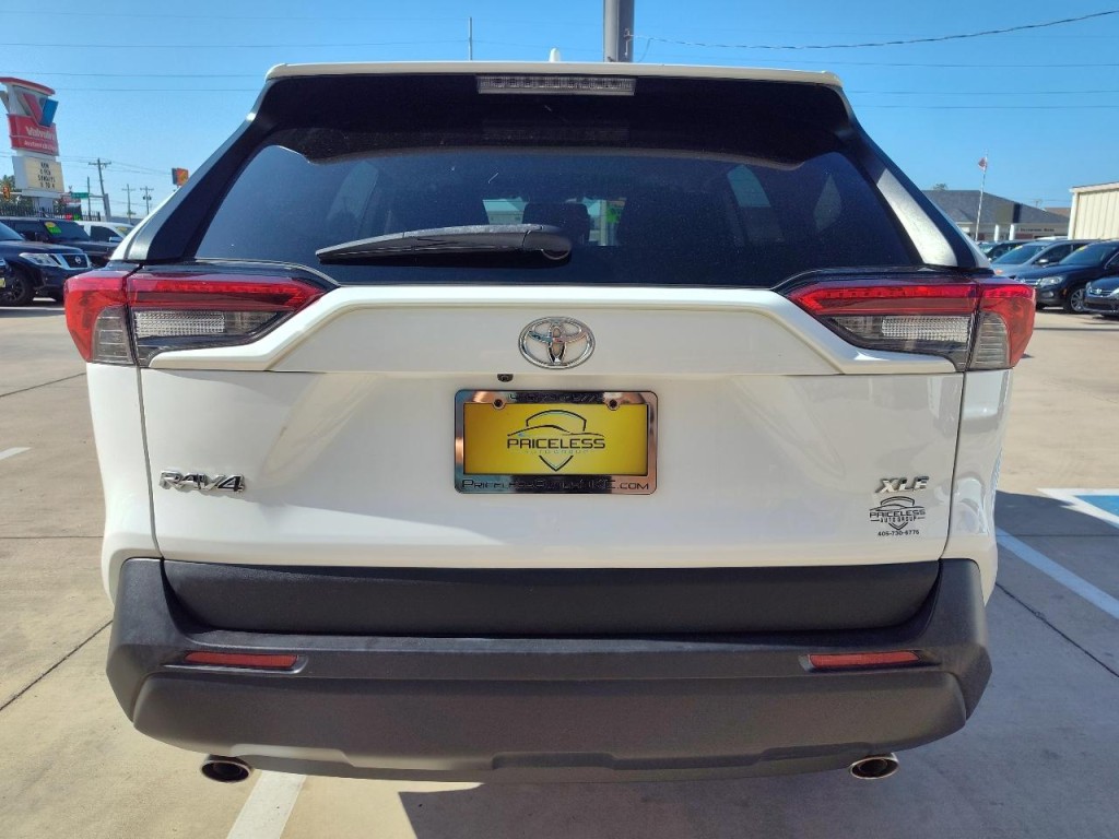 2019 Toyota Rav4 Image 5