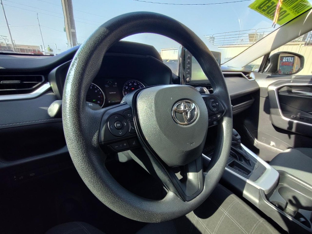 2019 Toyota Rav4 Image 18