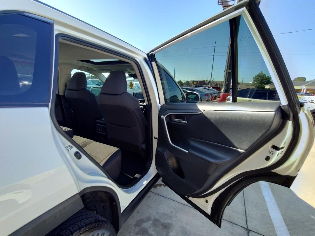 2019 Toyota Rav4 Image 35