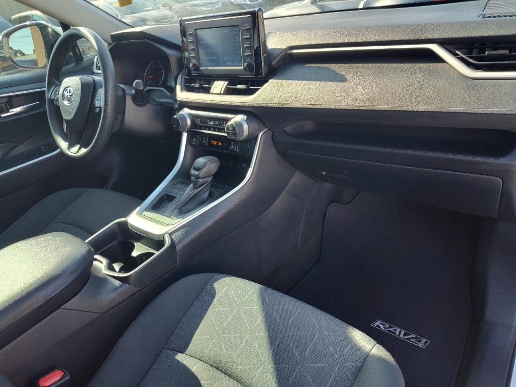 2019 Toyota Rav4 Image 41