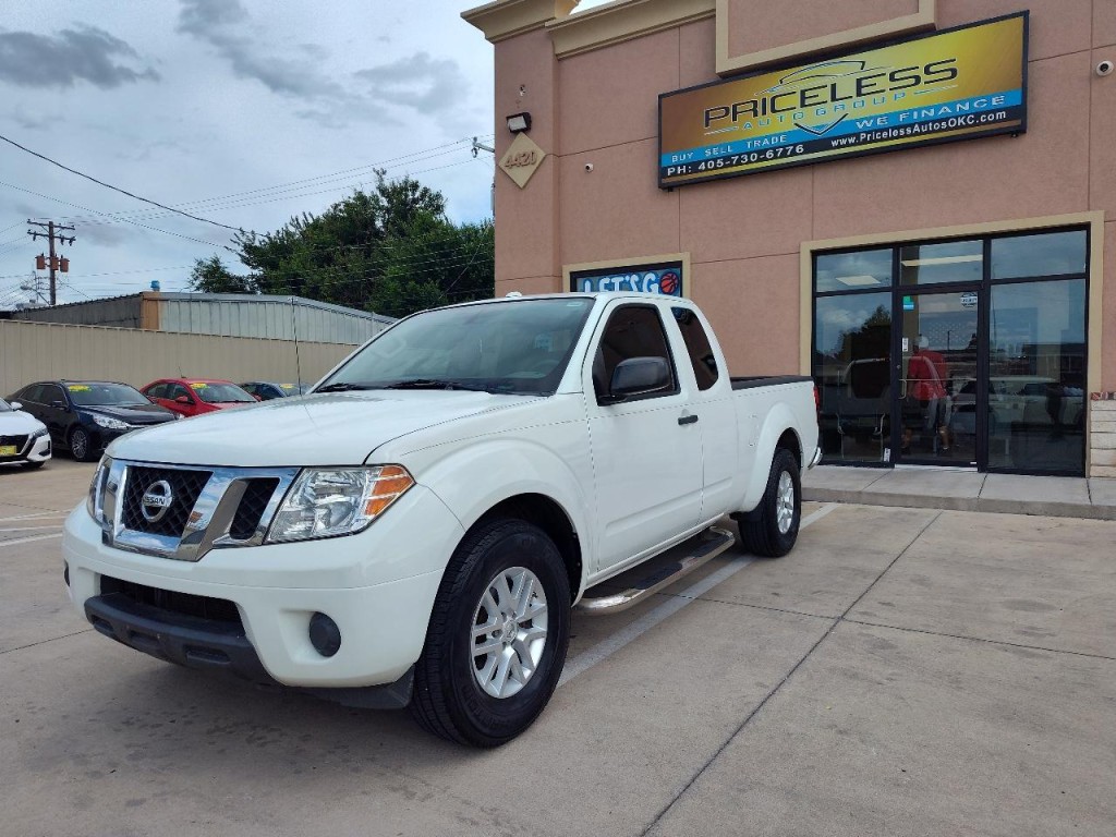 2017 Nissan Frontier Image 8