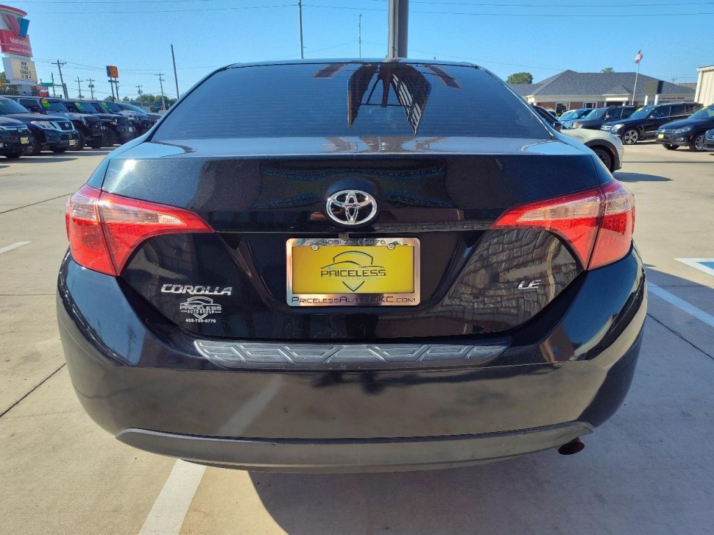 2018 Toyota Corolla Image 5