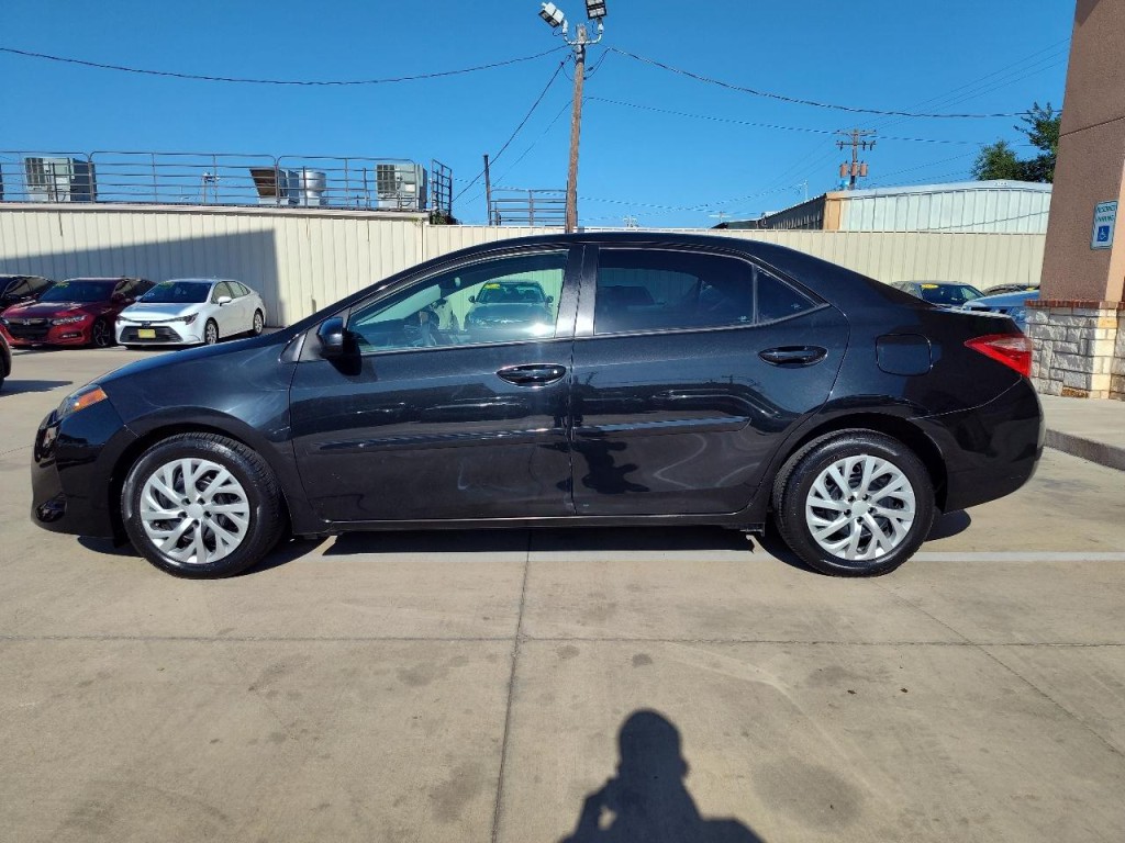 2018 Toyota Corolla Image 7