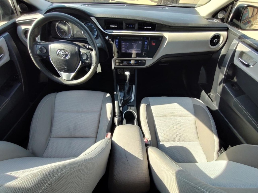 2018 Toyota Corolla Image 34