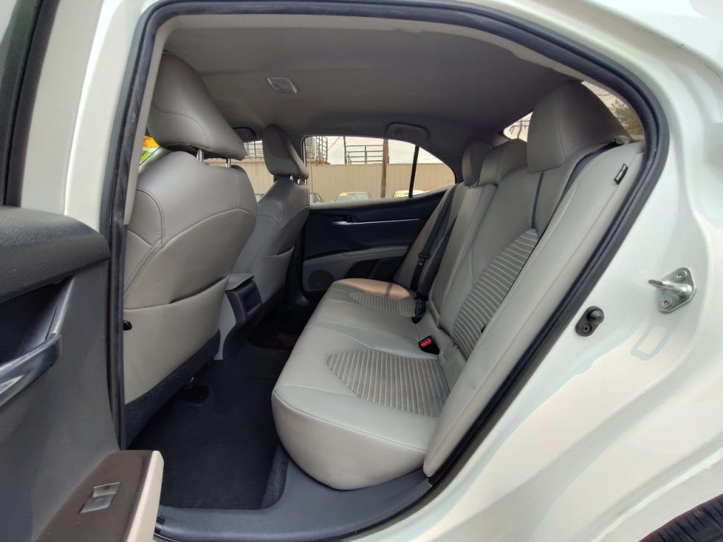 2021 Toyota Camry Image 29