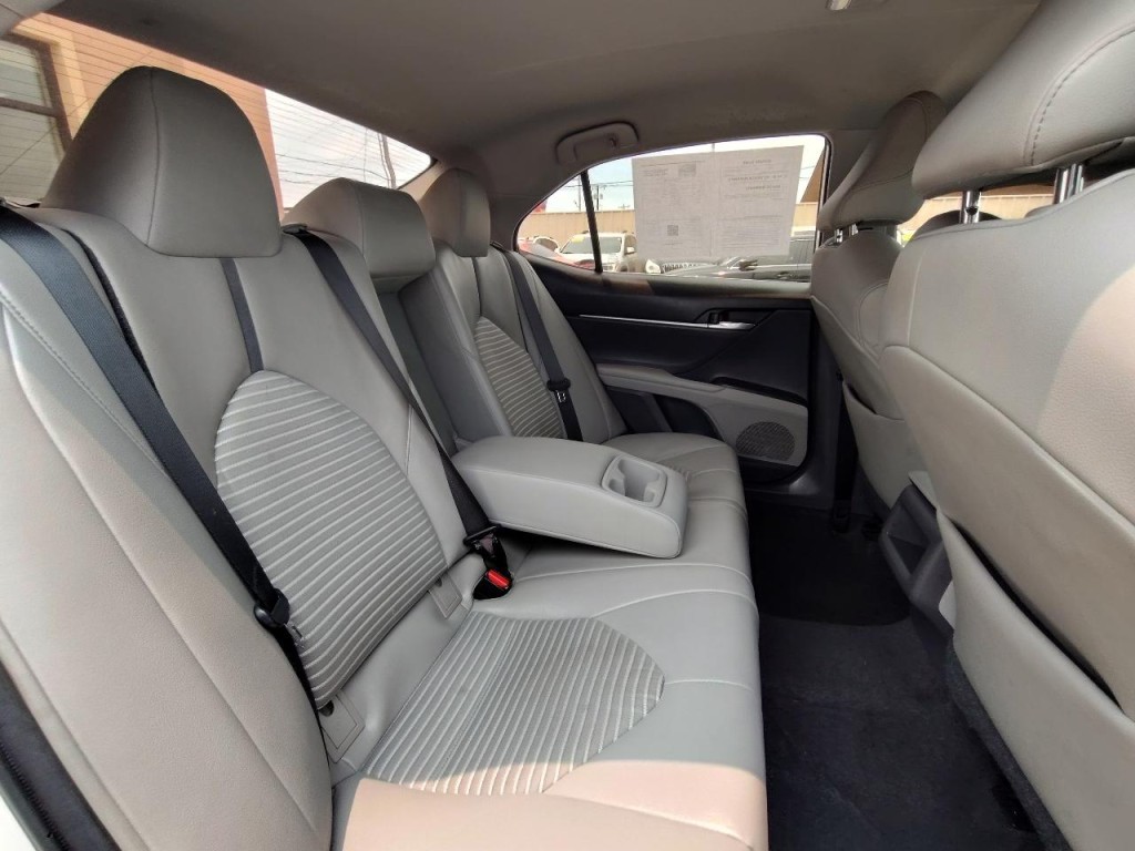 2021 Toyota Camry Image 37