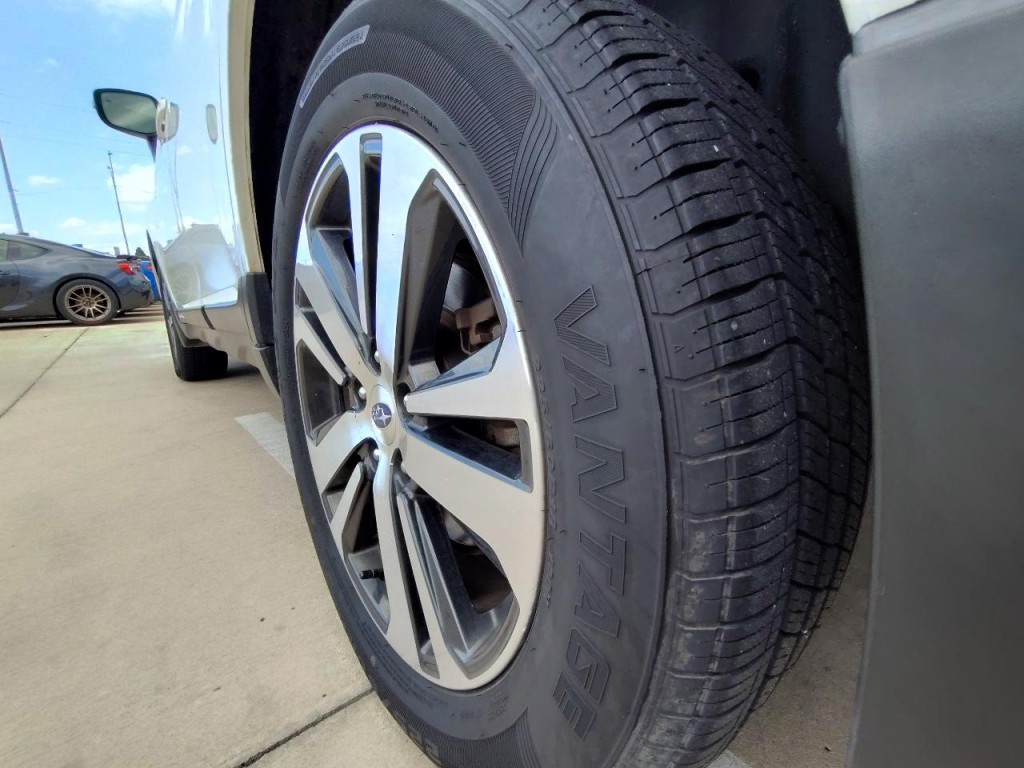 2018 Subaru Outback Image 10