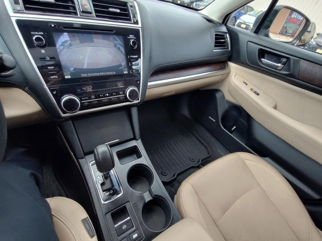 2018 Subaru Outback Image 22