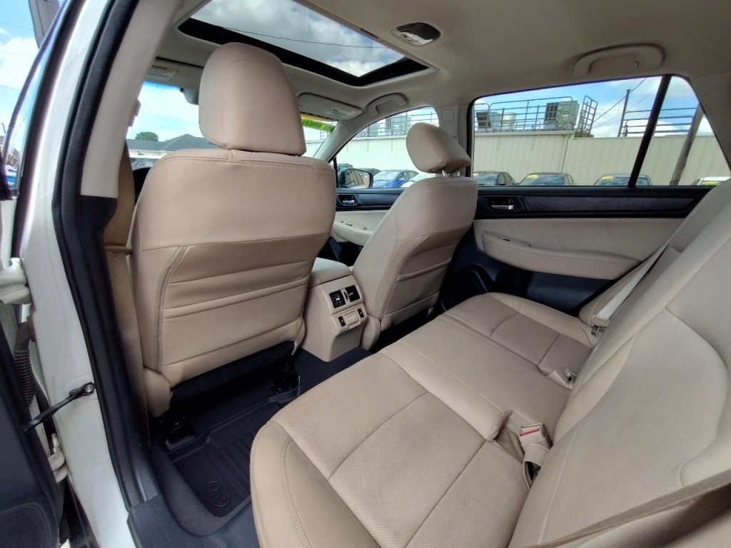 2018 Subaru Outback Image 33