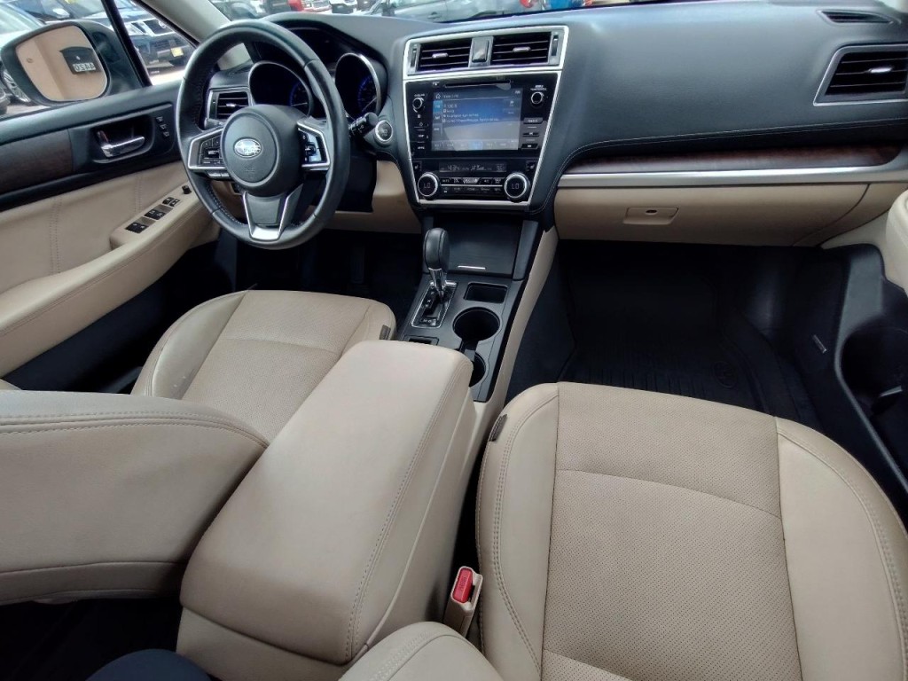2018 Subaru Outback Image 38