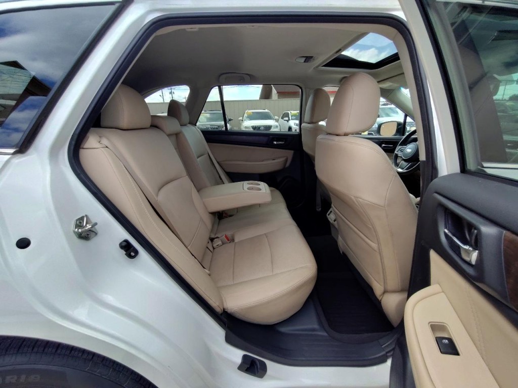 2018 Subaru Outback Image 40