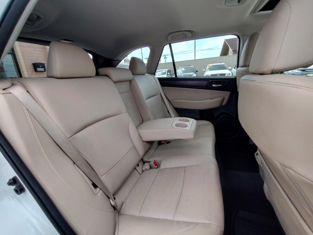 2018 Subaru Outback Image 41