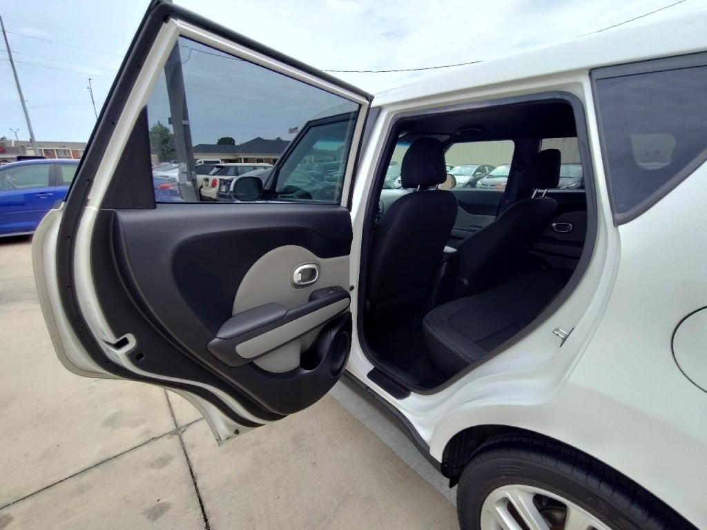 2019 Kia Soul Image 29