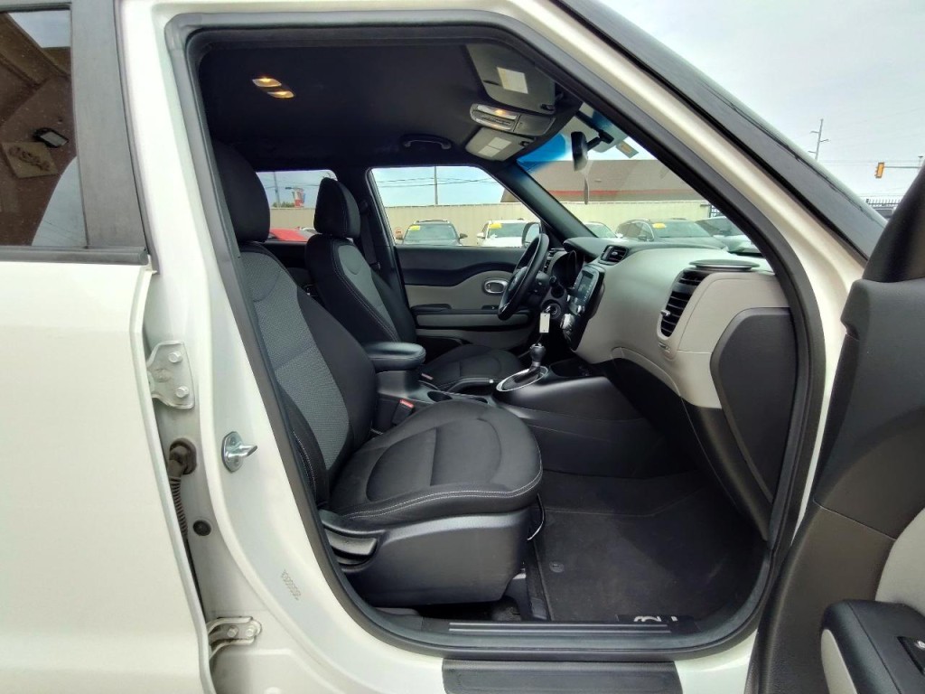 2019 Kia Soul Image 41