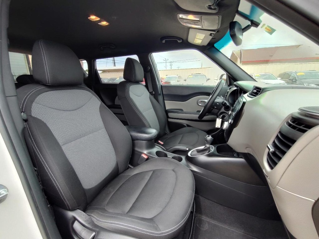 2019 Kia Soul Image 42