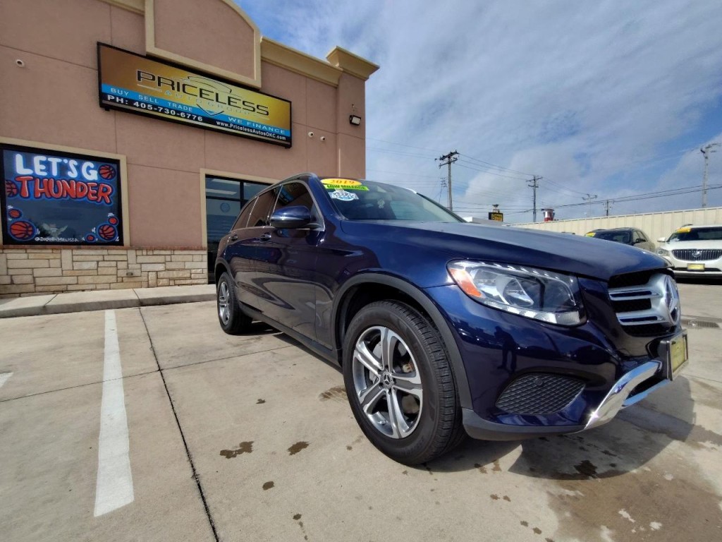 2019 Mercedes-Benz GLC-Class Image 2