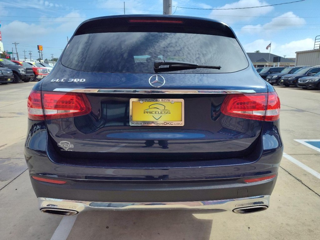 2019 Mercedes-Benz GLC-Class Image 5