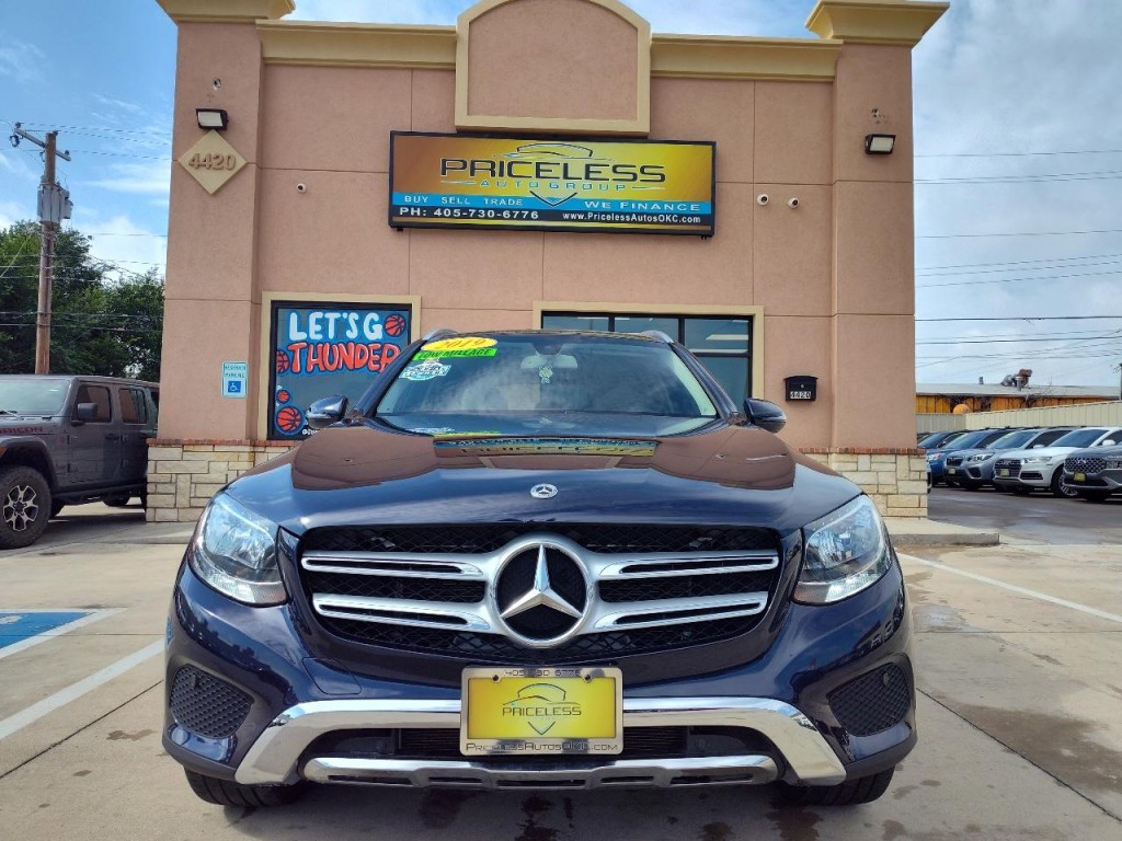 2019 Mercedes-Benz GLC-Class Image 9