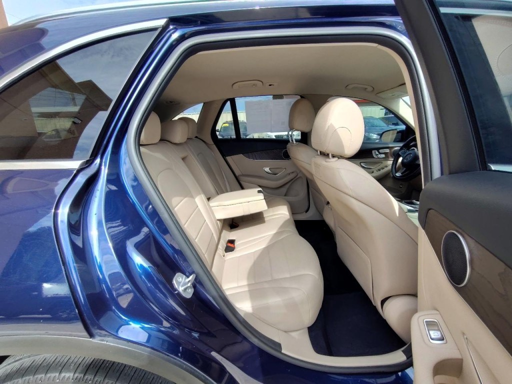 2019 Mercedes-Benz GLC-Class Image 33