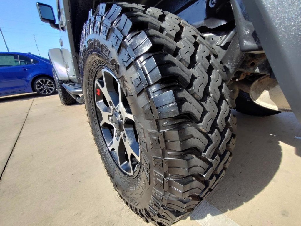 2020 Jeep Wrangler Image 11