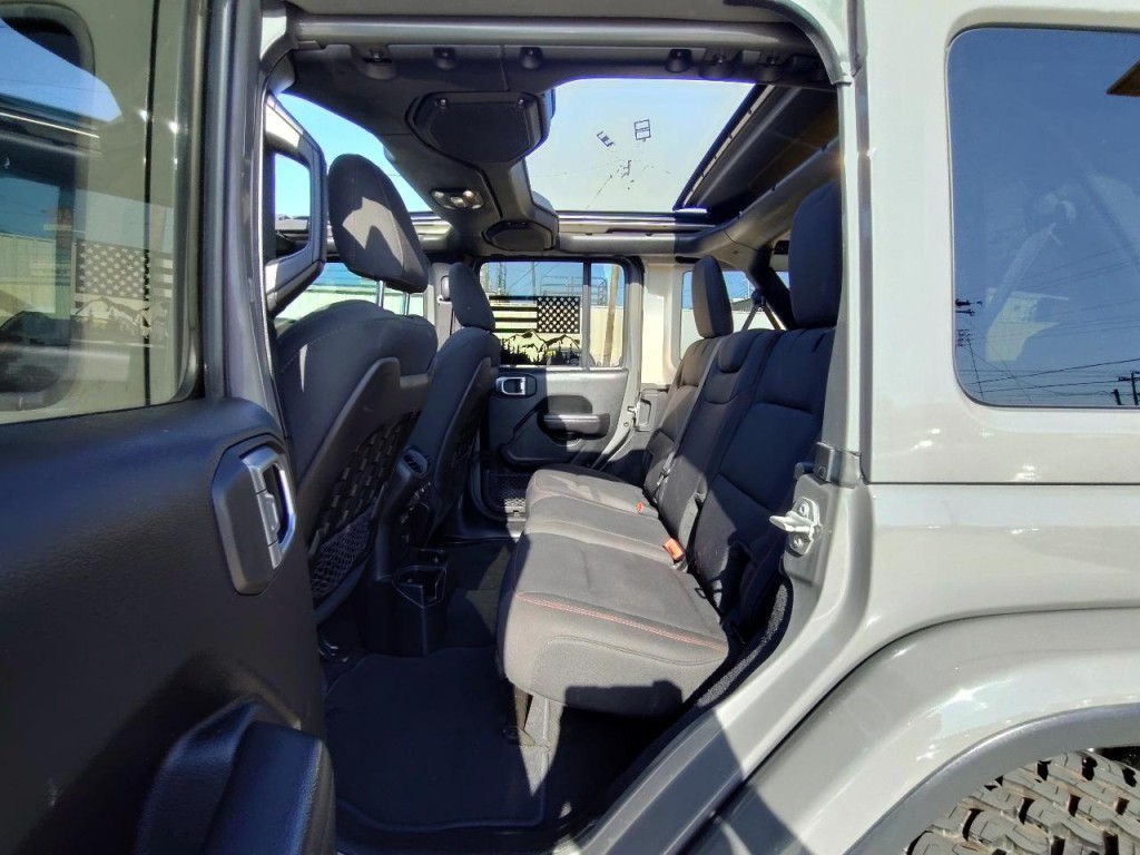 2020 Jeep Wrangler Image 37