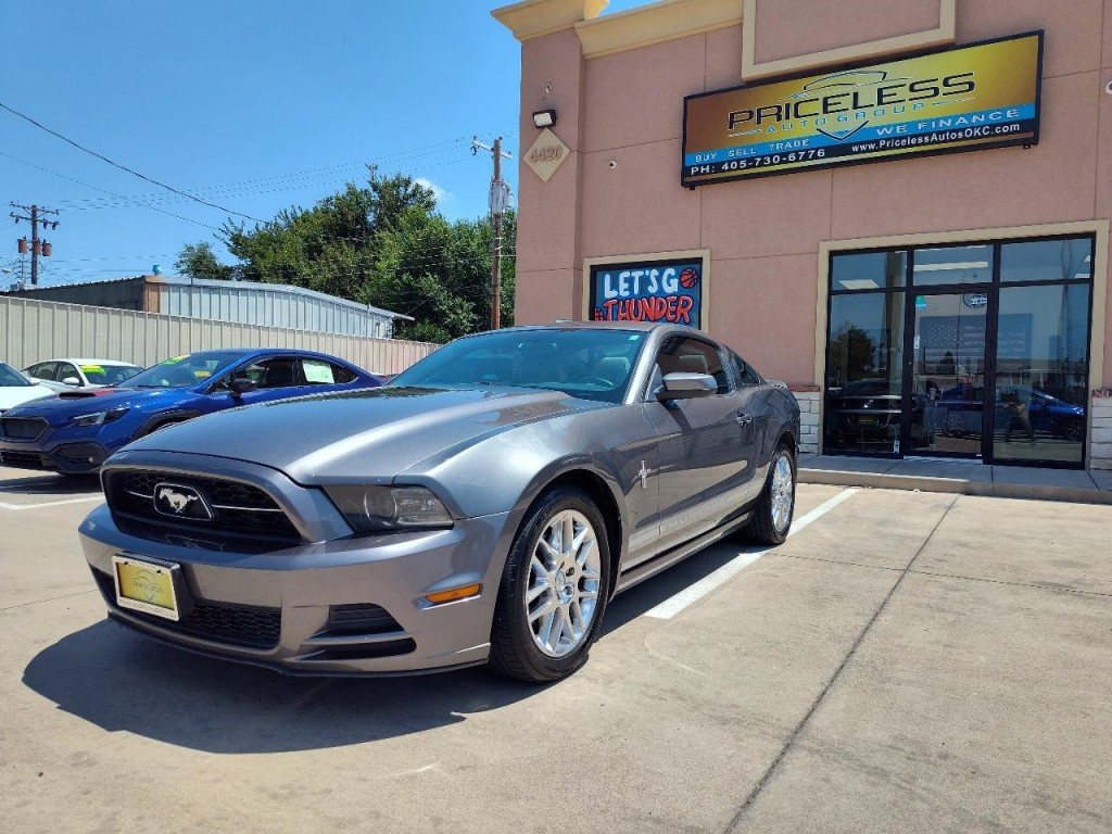 2013 Ford Mustang Image 8