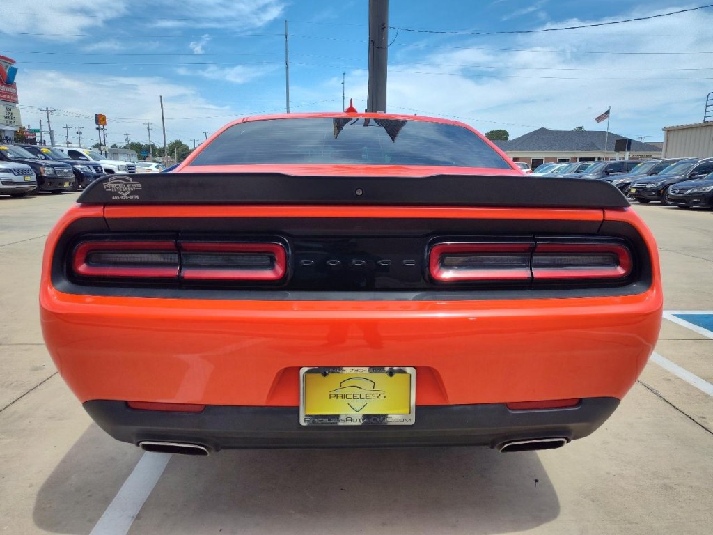 2021 Dodge Challenger Image 5