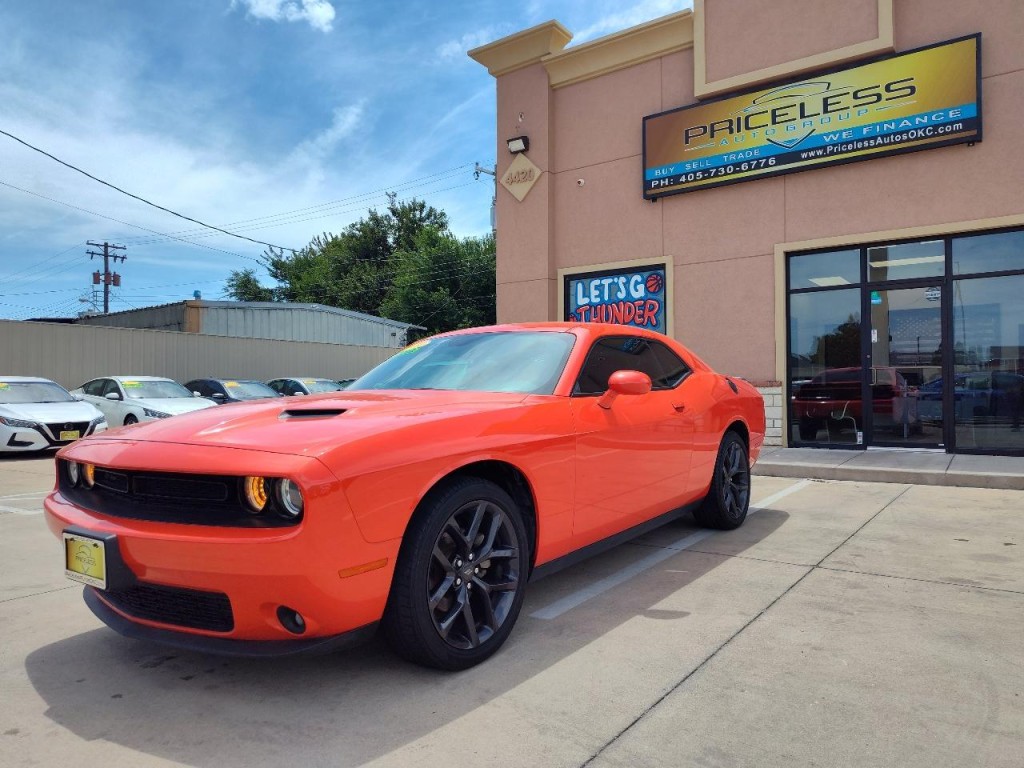 2021 Dodge Challenger Image 8