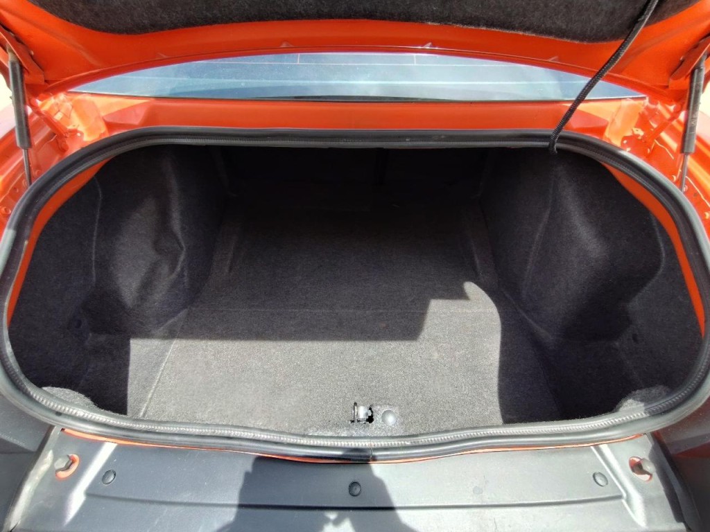 2021 Dodge Challenger Image 46