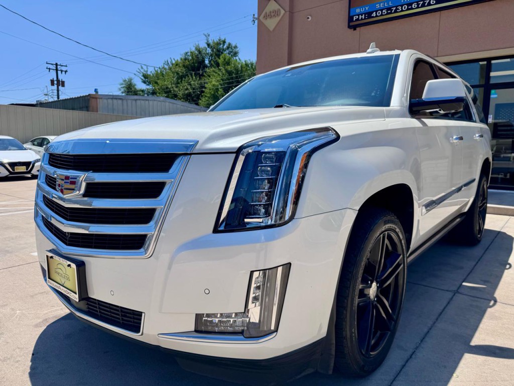 2015 Cadillac Escalade Image 60