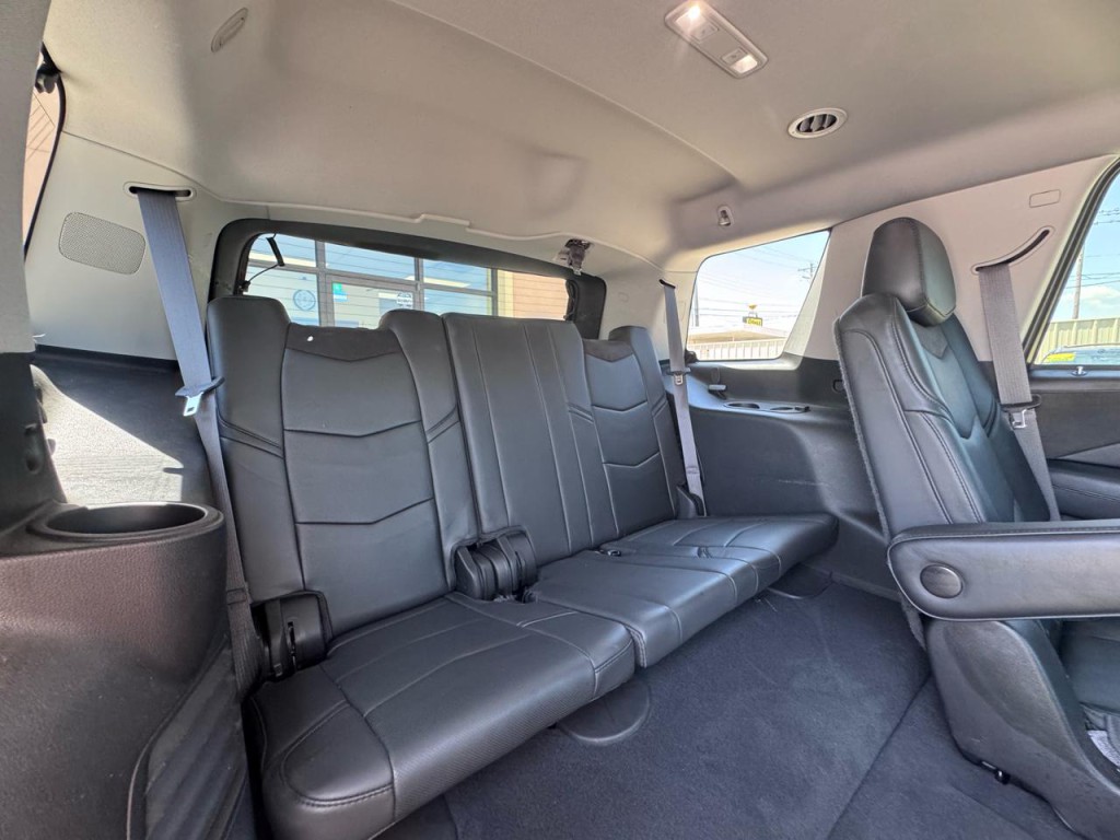 2015 Cadillac Escalade Image 63