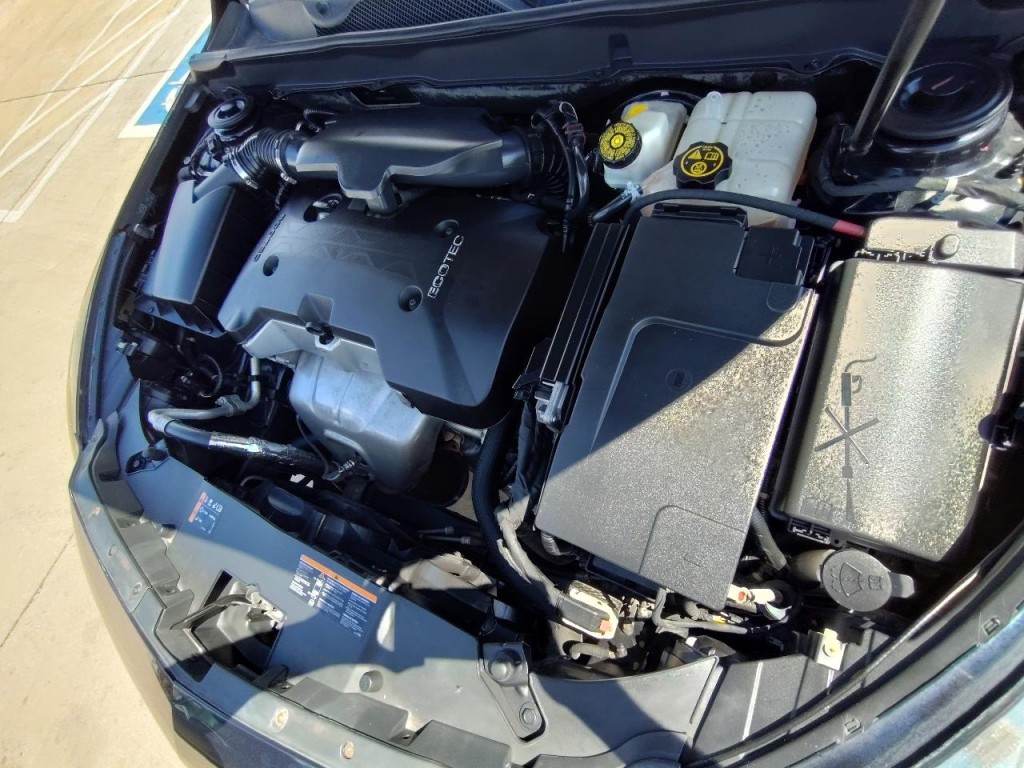 2015 Chevrolet Malibu Image 11