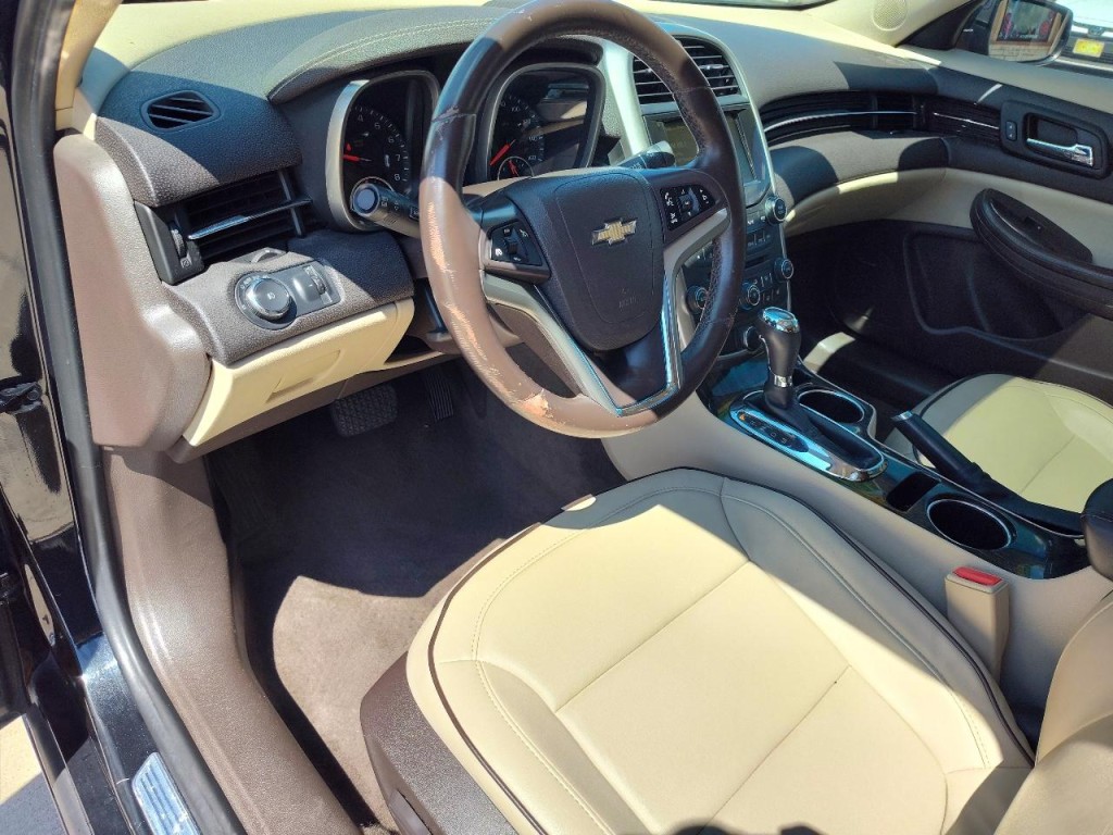 2015 Chevrolet Malibu Image 15