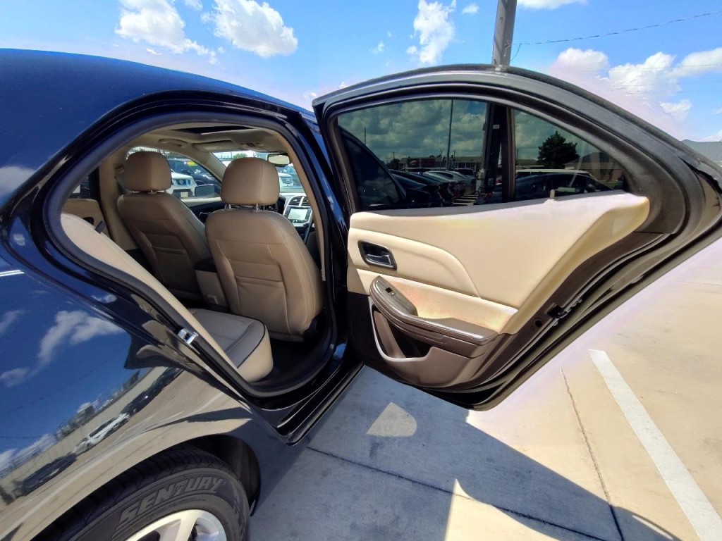 2015 Chevrolet Malibu Image 36