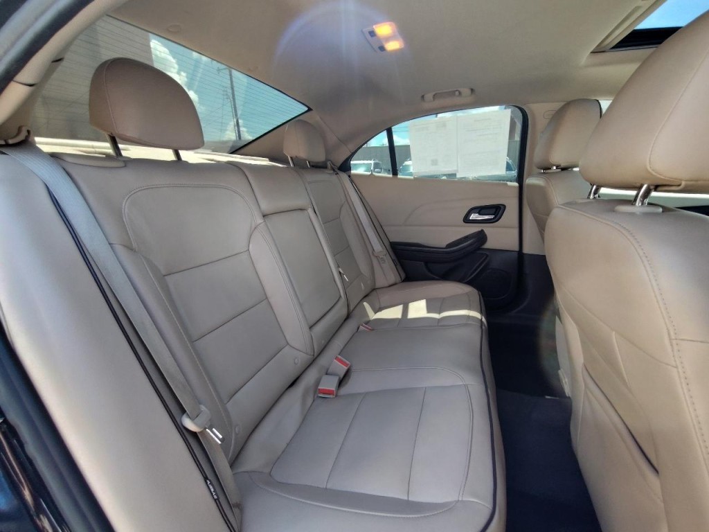 2015 Chevrolet Malibu Image 38