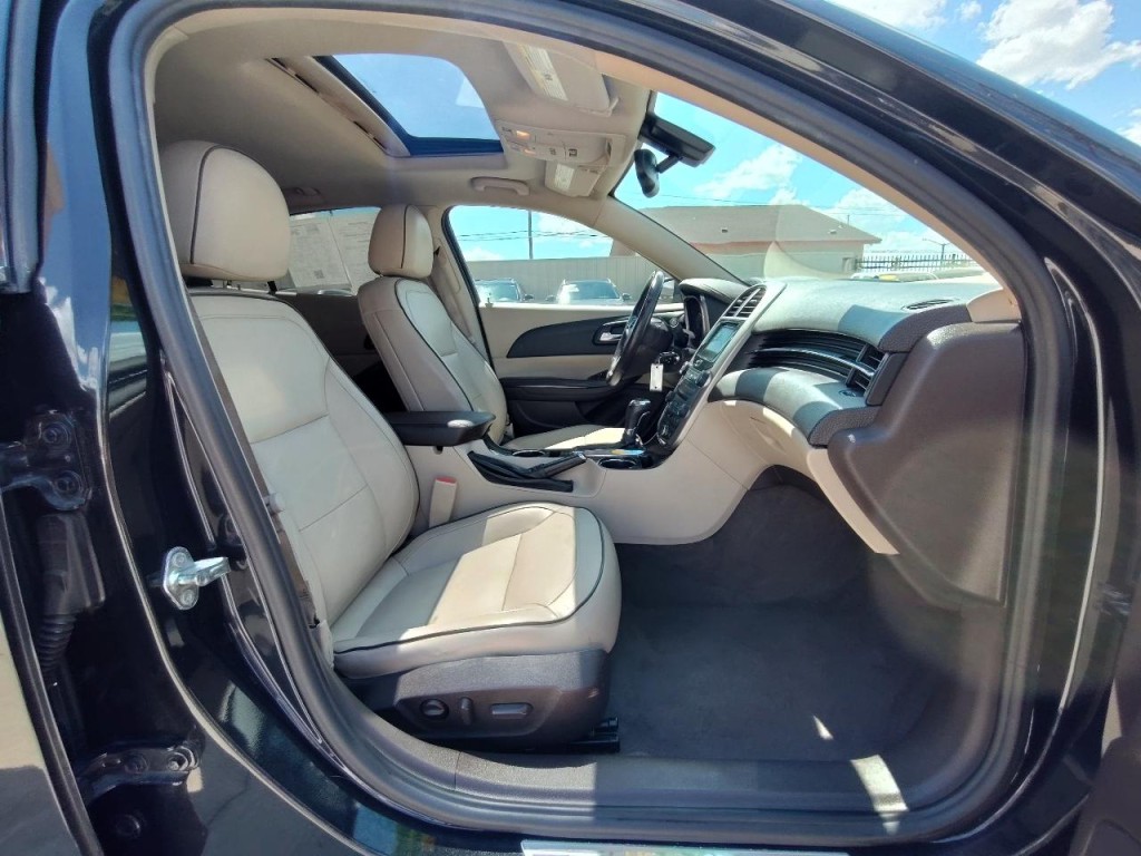 2015 Chevrolet Malibu Image 41