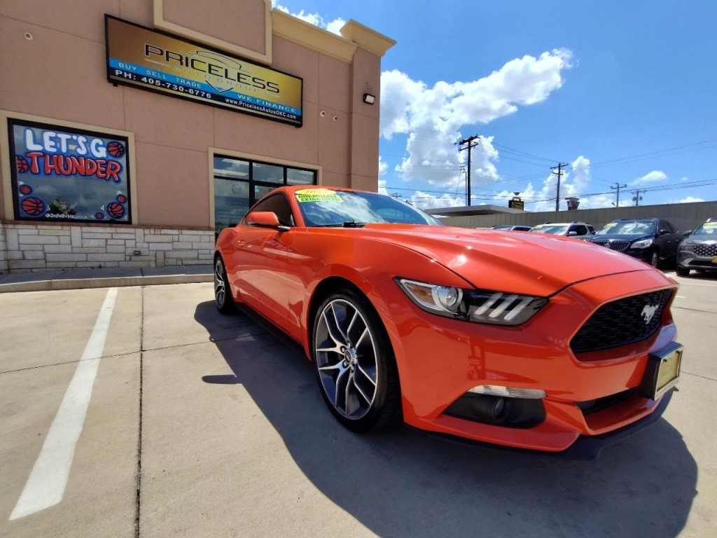 2015 Ford Mustang Image 2