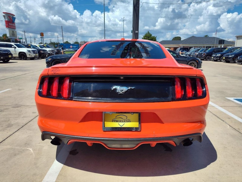 2015 Ford Mustang Image 5