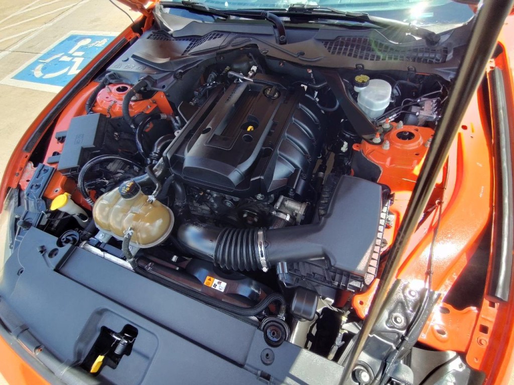 2015 Ford Mustang Image 12