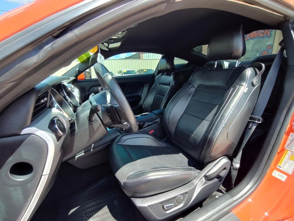 2015 Ford Mustang Image 15