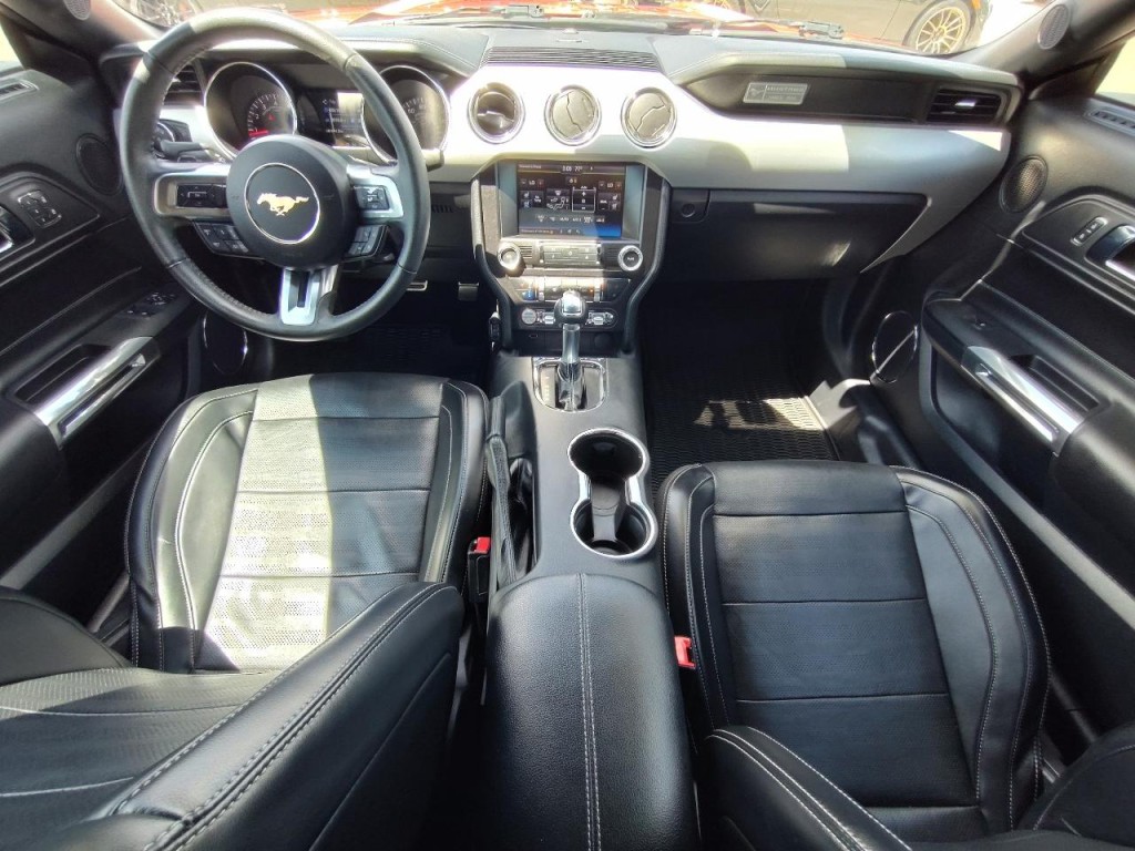 2015 Ford Mustang Image 29