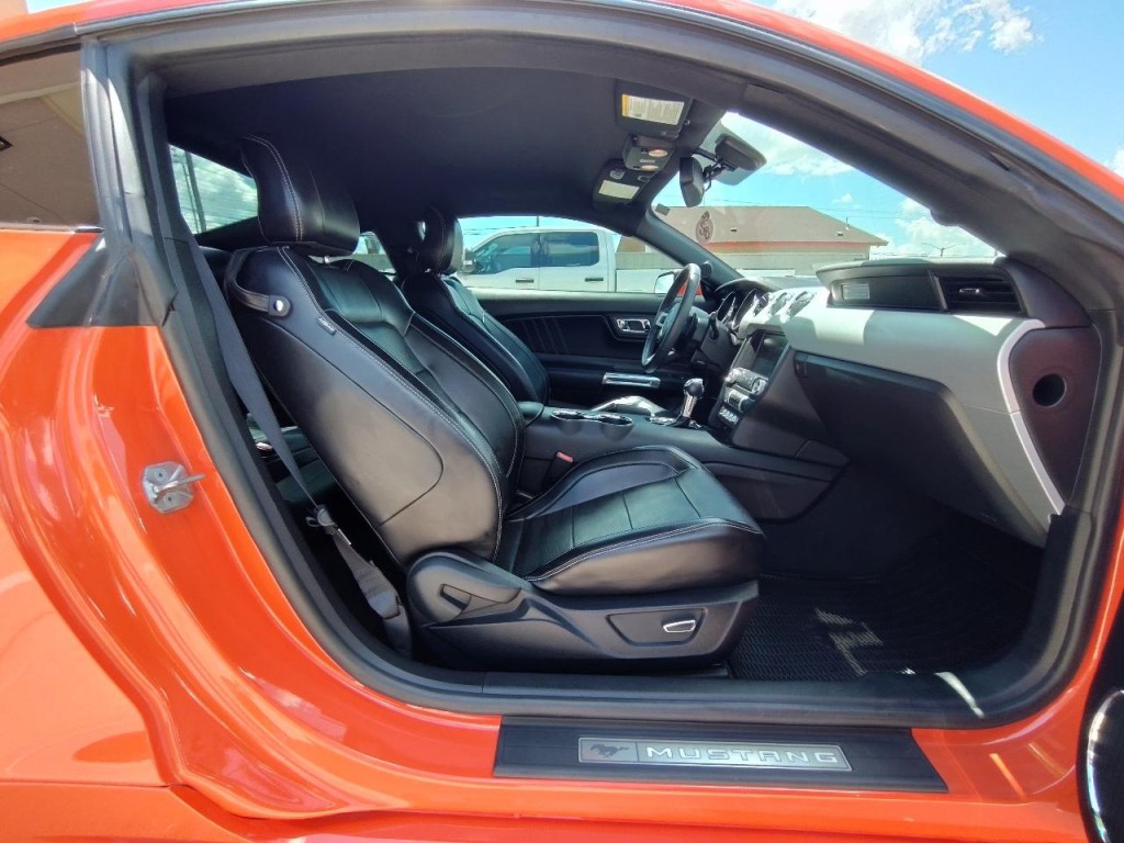 2015 Ford Mustang Image 33