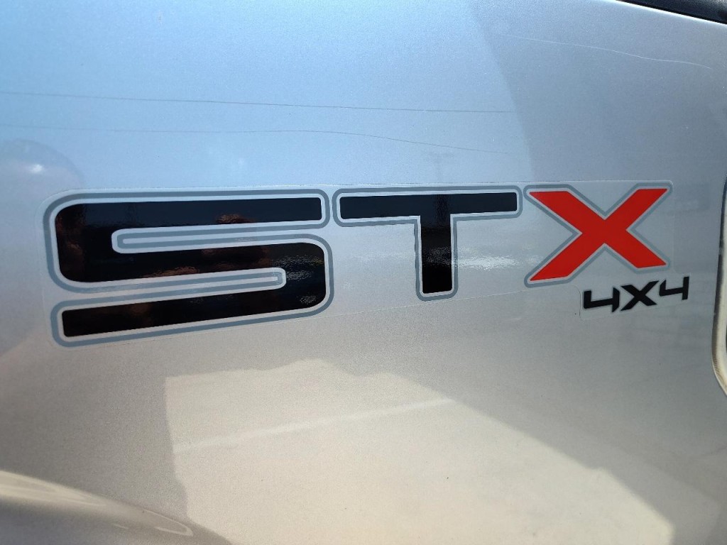 2013 Ford F-150 Image 11