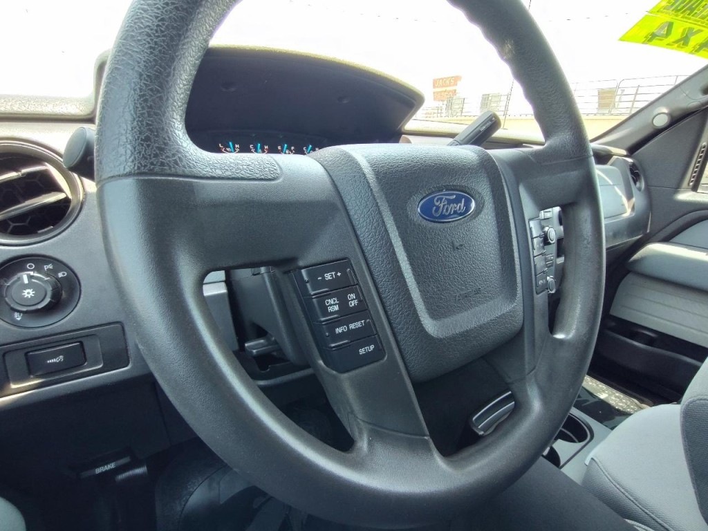 2013 Ford F-150 Image 23
