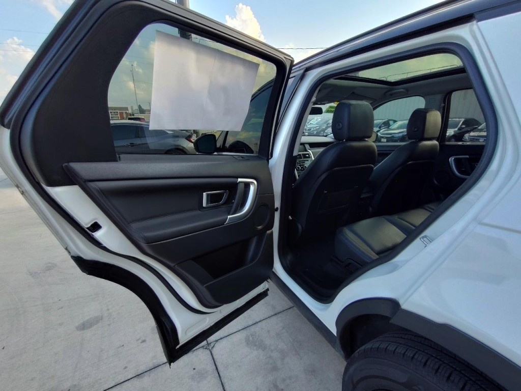 2018 Land Rover Discovery Sport Image 37