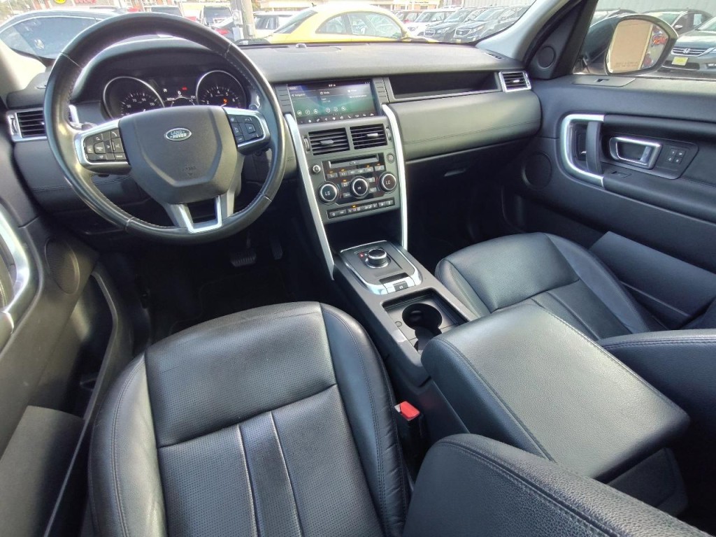 2018 Land Rover Discovery Sport Image 45