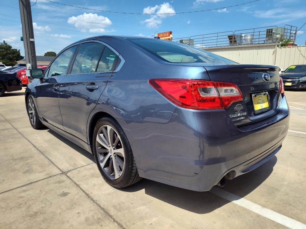 2015 Subaru Legacy Image 6