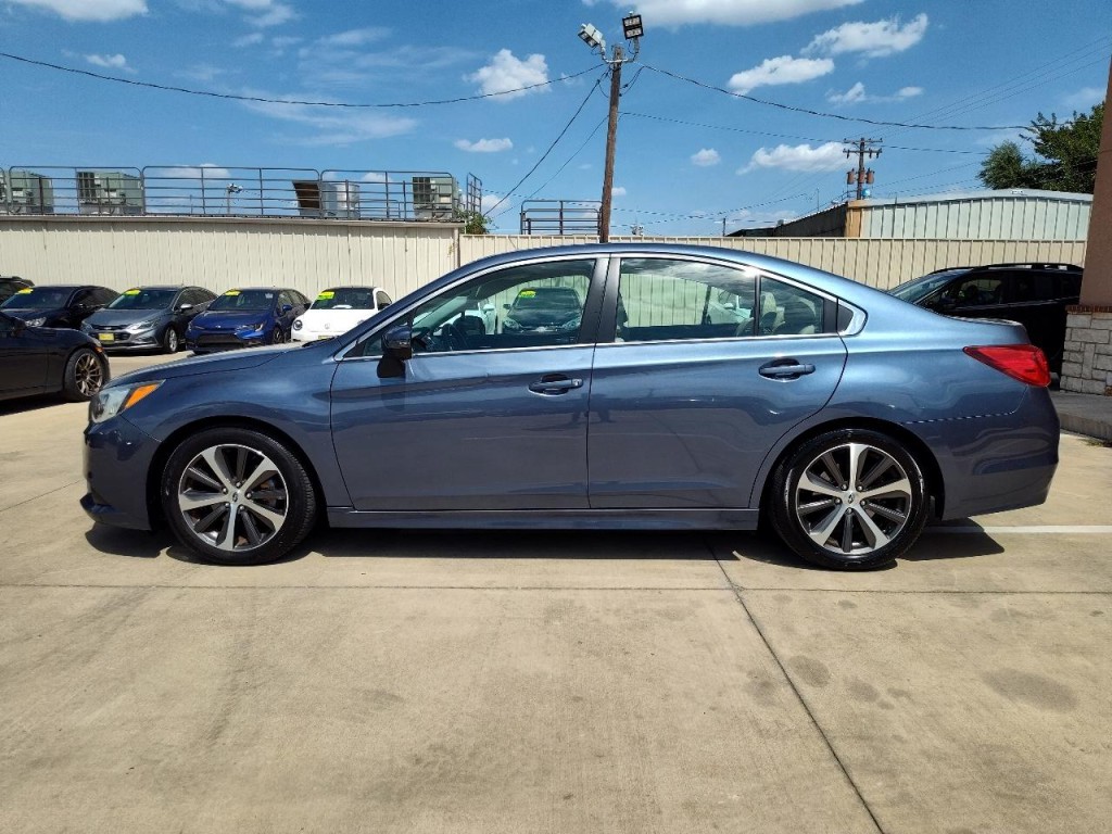 2015 Subaru Legacy Image 7