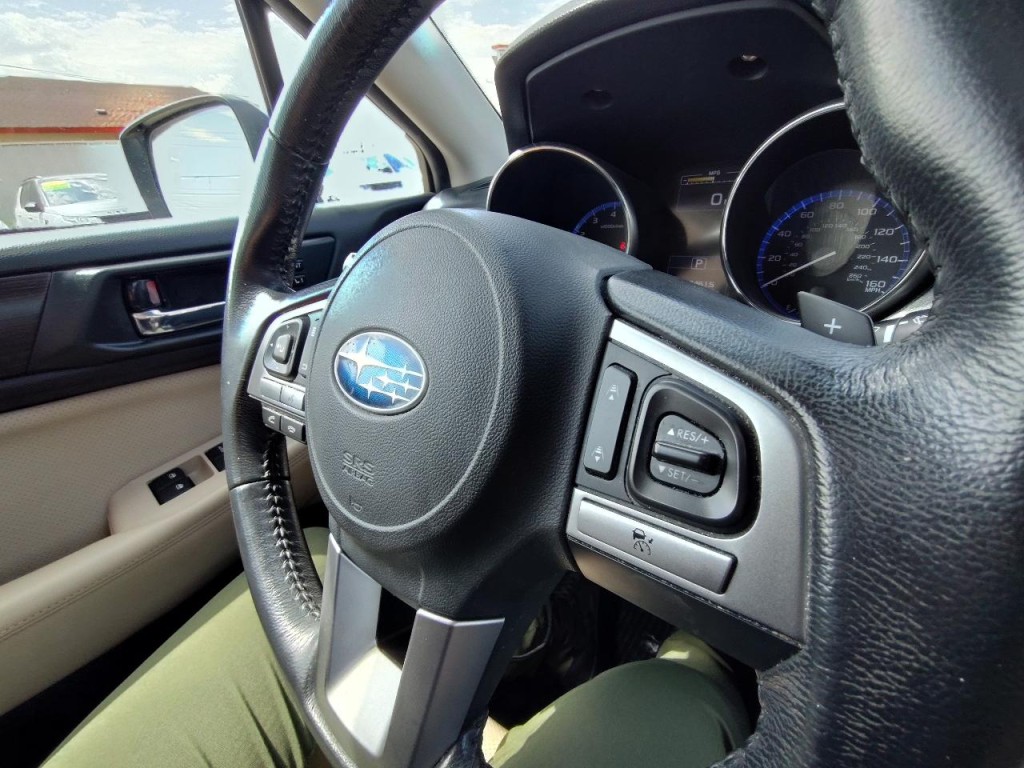 2015 Subaru Legacy Image 21